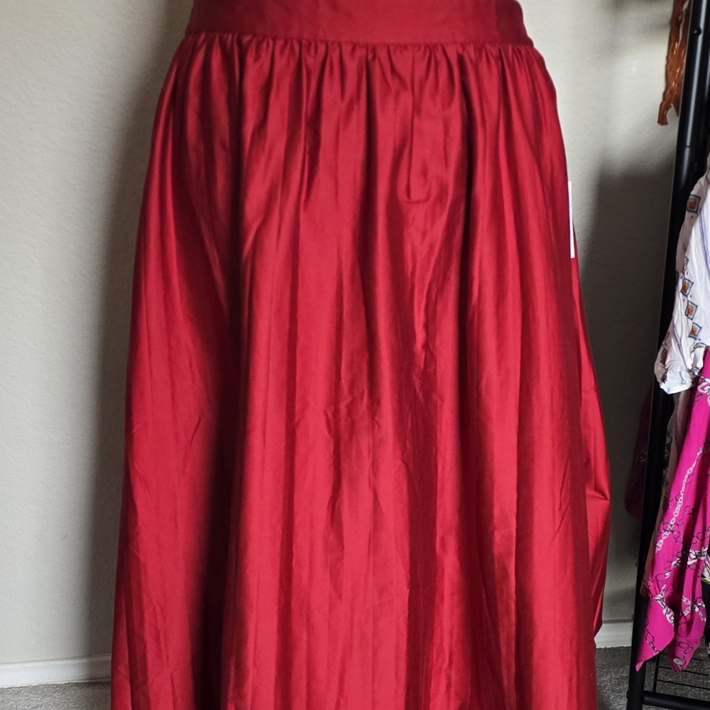 Eloquii Scarlet Maxi Skirt NWT 18 Stunning